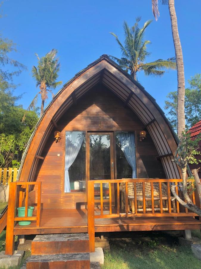 Blue Moon Meno Hotel Ilhas Gili Exterior foto