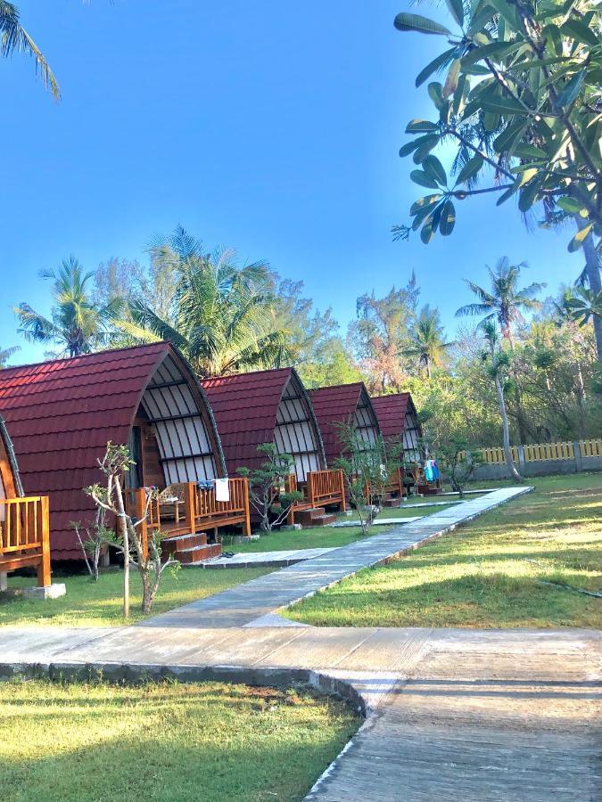 Blue Moon Meno Hotel Ilhas Gili Exterior foto