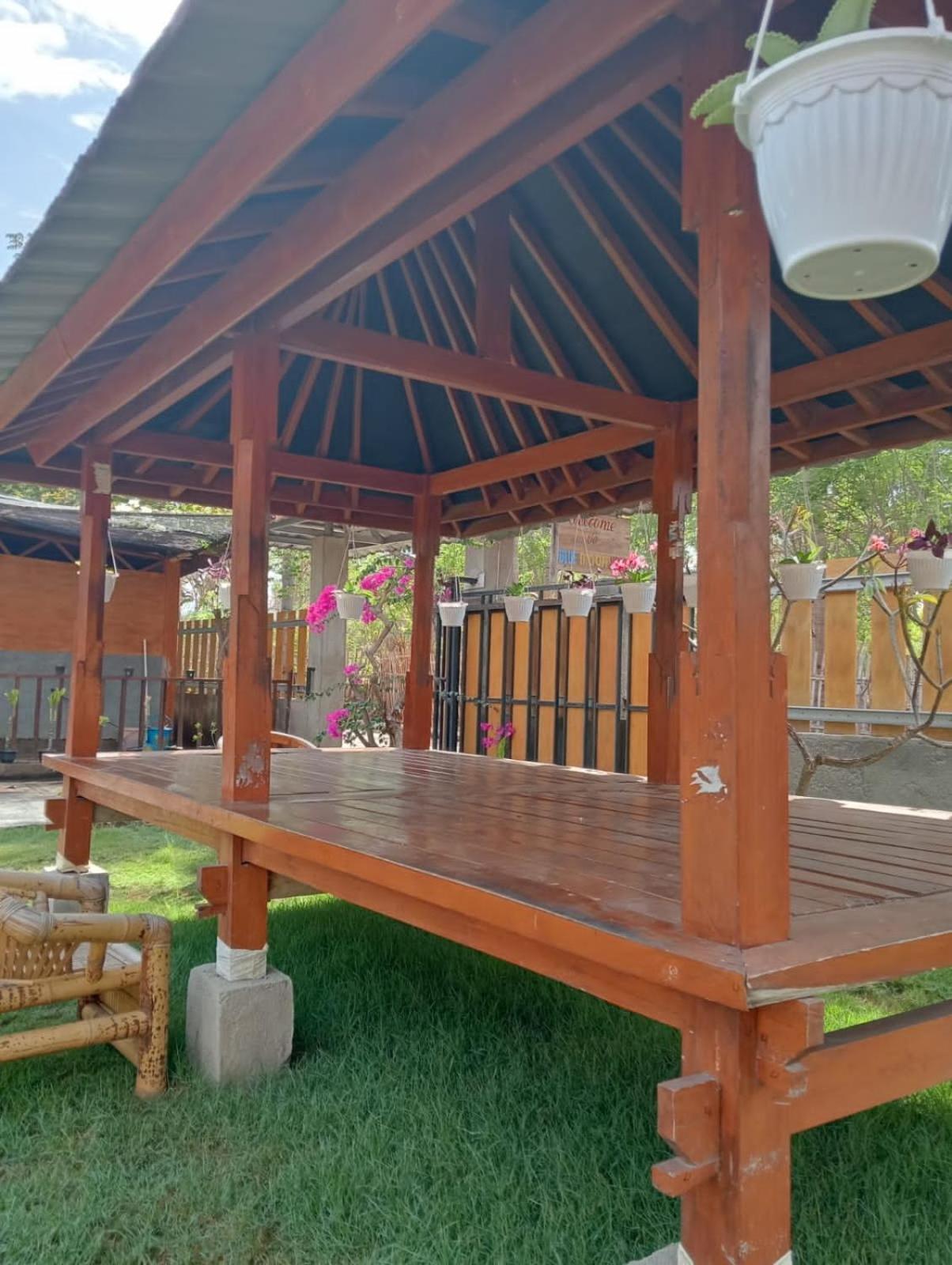 Blue Moon Meno Hotel Ilhas Gili Exterior foto