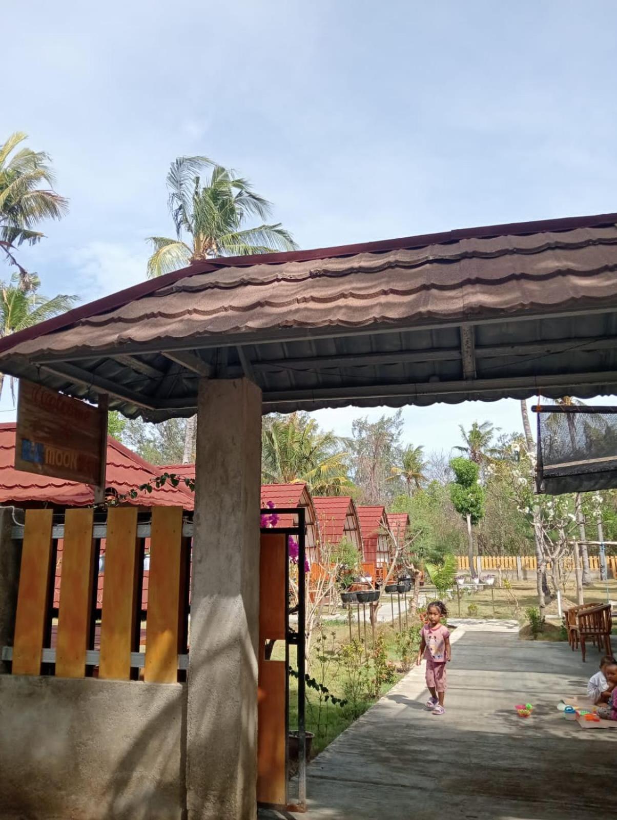 Blue Moon Meno Hotel Ilhas Gili Exterior foto