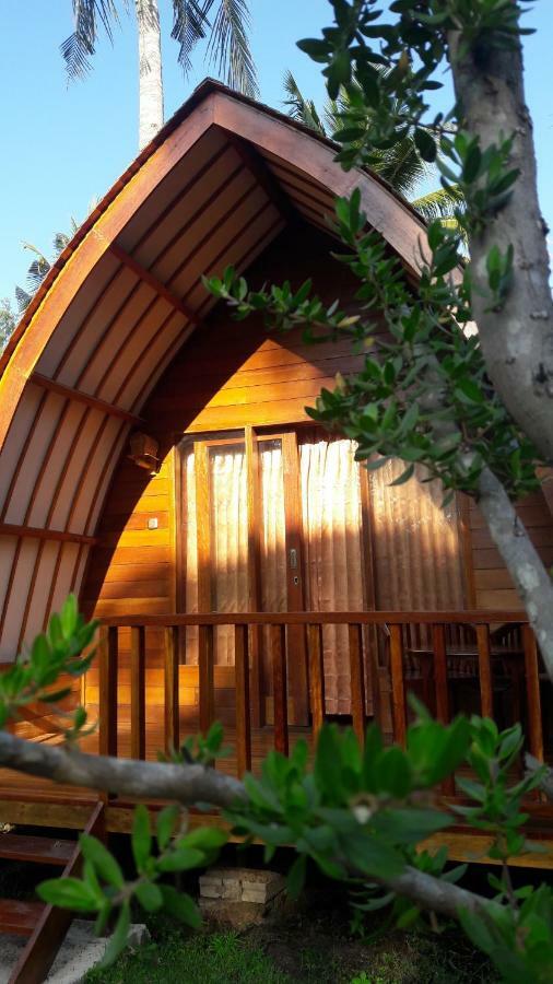 Blue Moon Meno Hotel Ilhas Gili Exterior foto